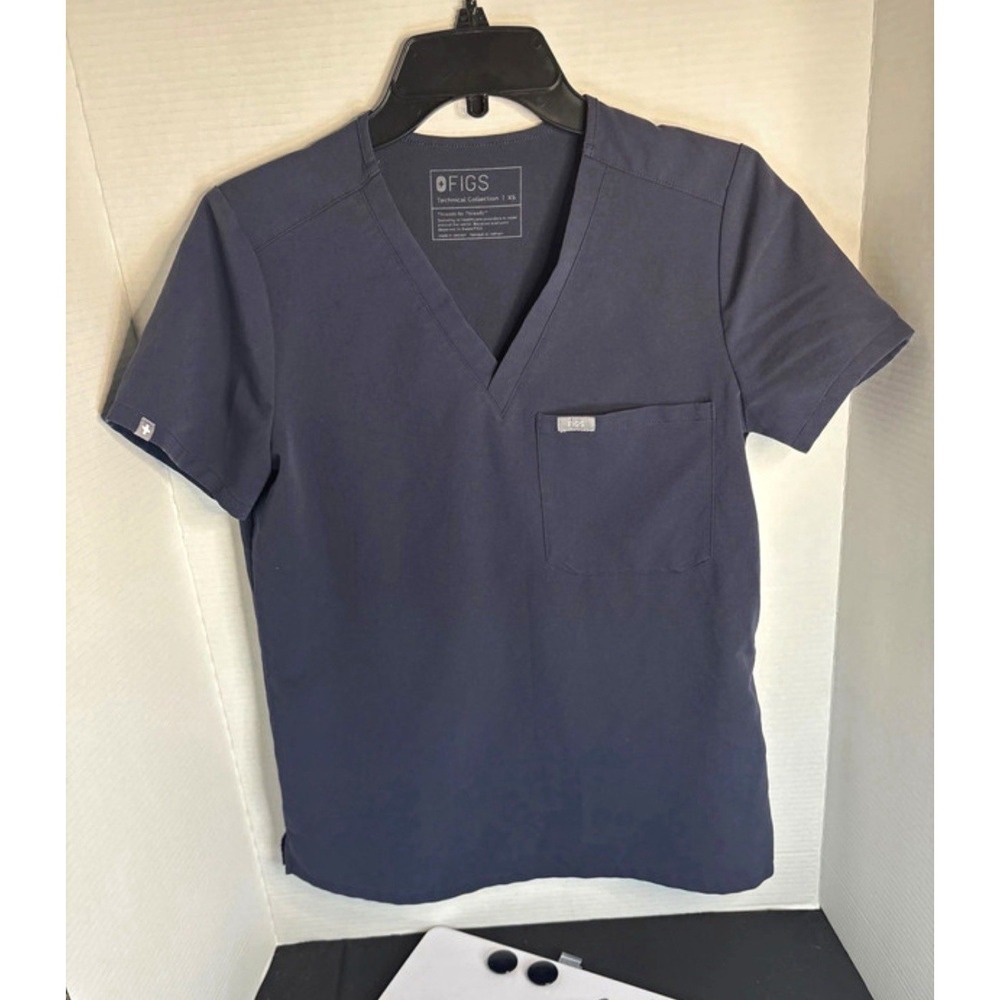 FIGS Technical Collection Women's XS Gray V-Neck Solid Scrub Top Polyester